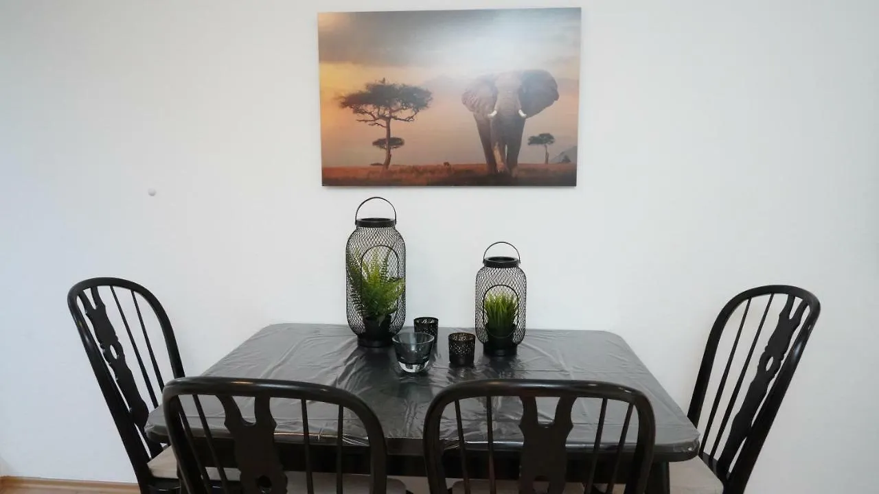 Apartment 900M To Exhibition Düsseldorf