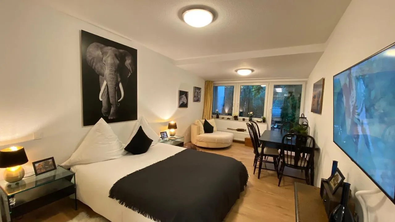 Apartment 900M To Exhibition Düsseldorf